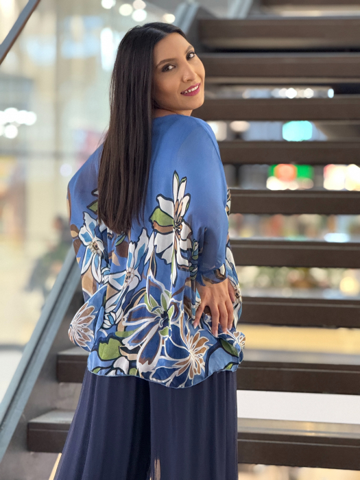 Bluza din matase albastra cu flori [6]