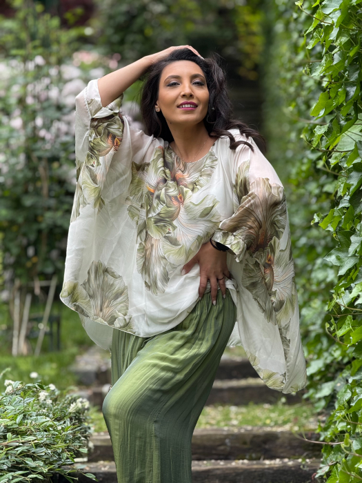 Bluza din matase cu imprimeu flori verzi [4]