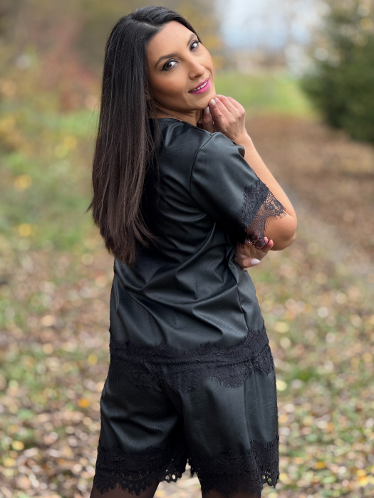 Bluza din piele ecologica cu dantela [4]