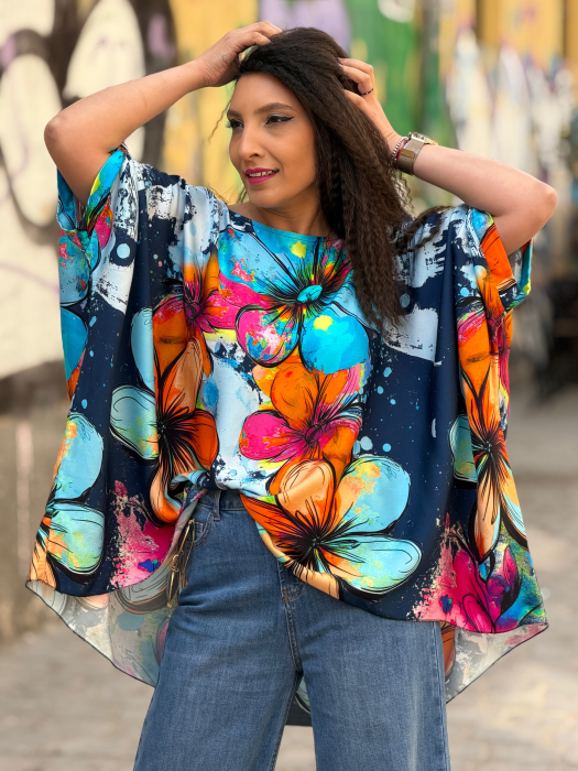 Bluza din vascoza cu colturi si imprimeu floral [7]