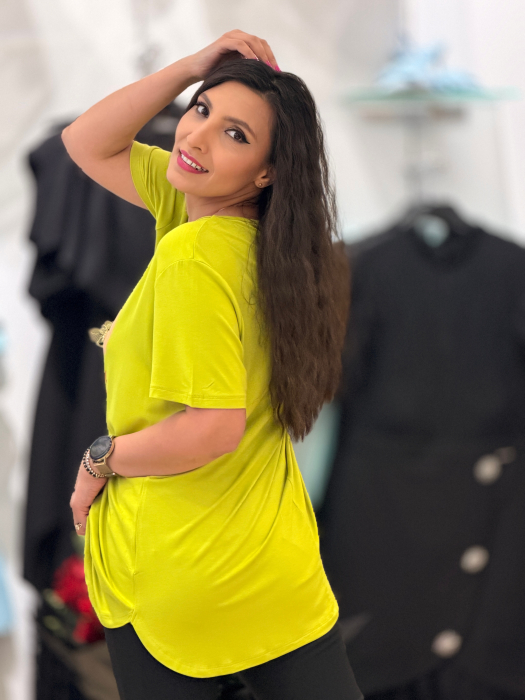 Bluza din vascoza cu flori [5]