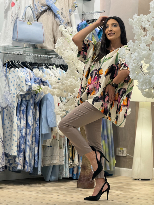 Bluza florala cu irisi multicolori [5]