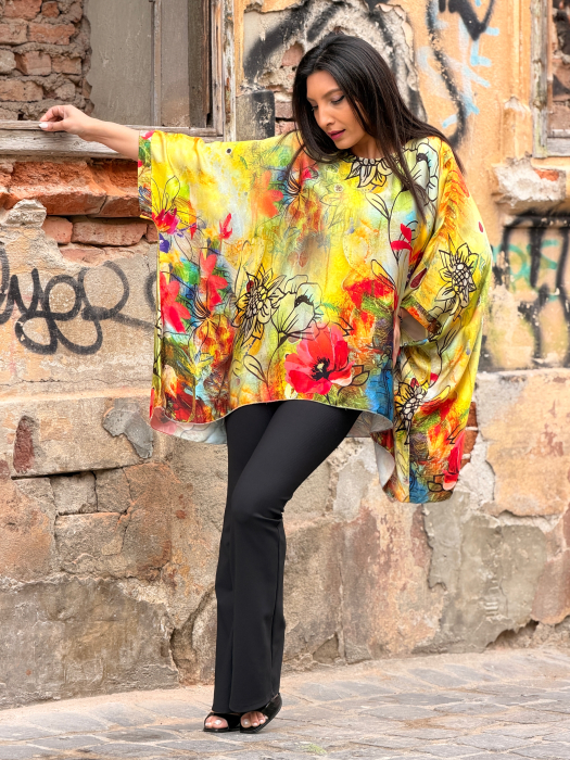 Bluza galbena cu colturi si imprimeu floral [5]