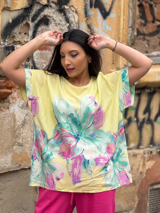 Bluza galbena cu imprimeu floare [4]
