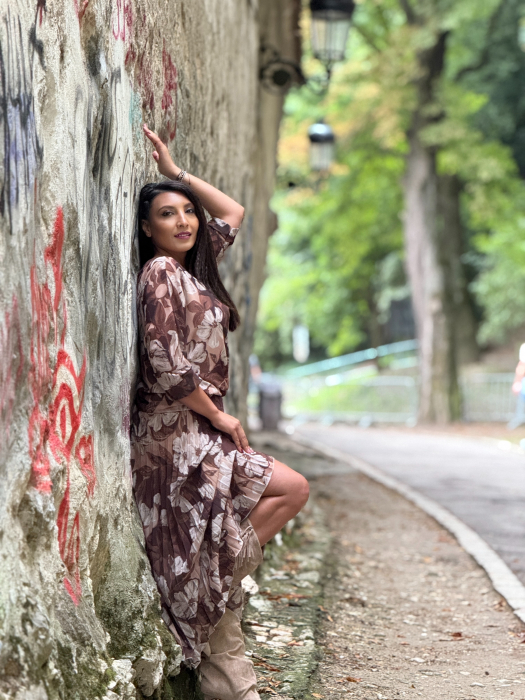 Bluza lejera cu flori [4]