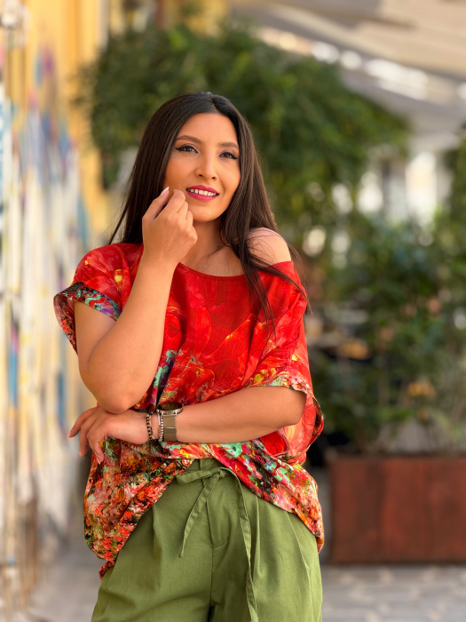 Bluza lejera cu imprimeu flori [2]