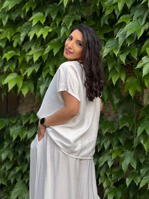 Bluza lejera cu nasturi laterali [4]