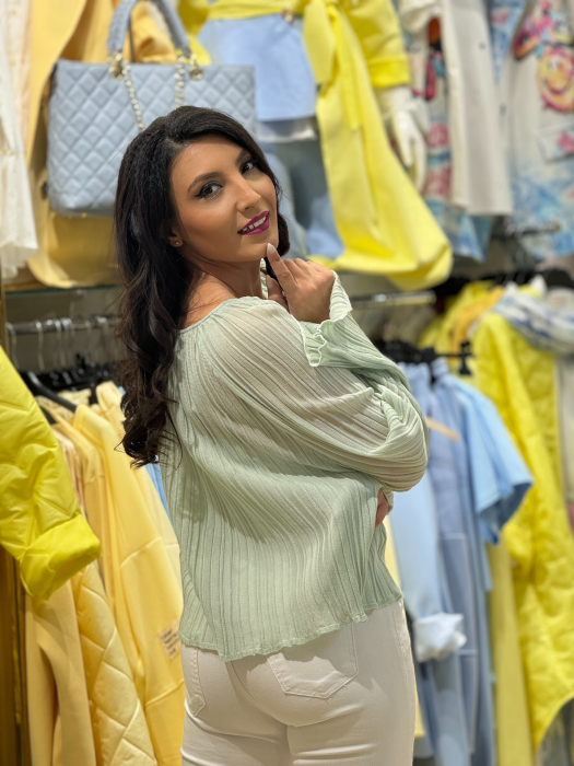 Bluza plisata cu maneci lungi [6]