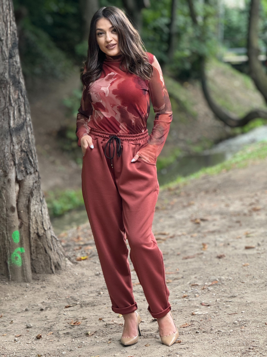 Bluza rosie cu imprimeu floral [4]