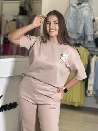 Bluza simpla bej din vascoza [2]