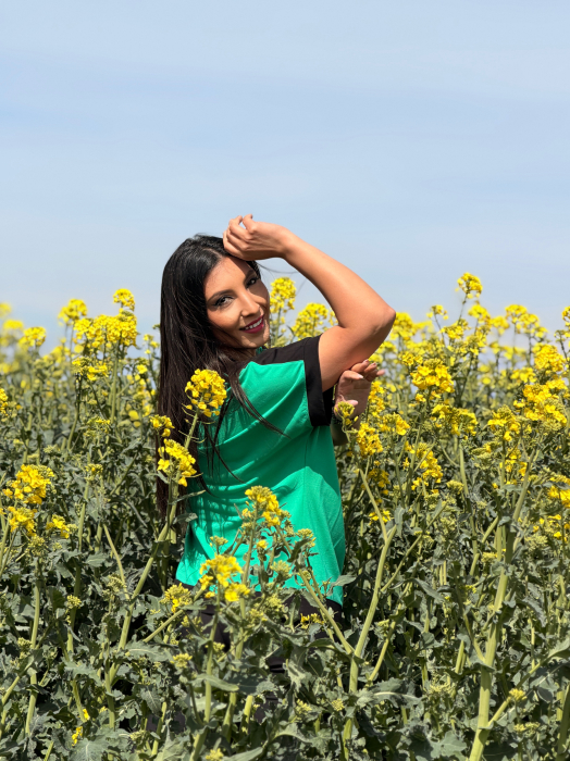 Bluza verde cu flori [4]