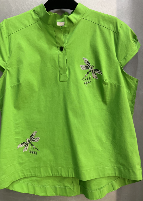 Bluza verde cu libelula [1]