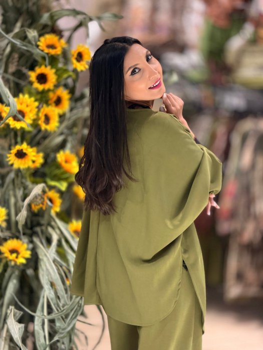 Bluza verde olive cu cordon in talie si maneci largi [3]