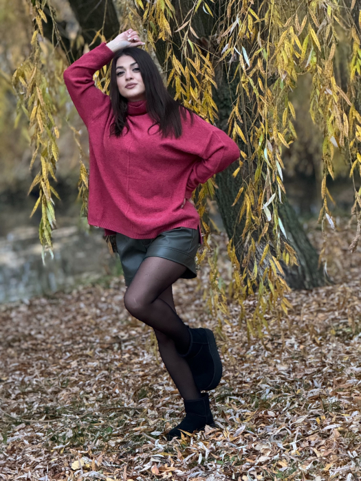 Bluza zmeura cu gat inalt [2]