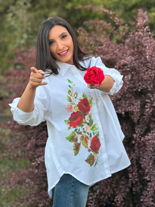 Camasa alba cu imprimeu floral rosu [4]