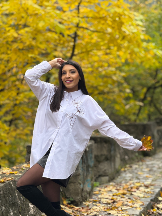 Camasa alba cu imprimeu papadie [4]