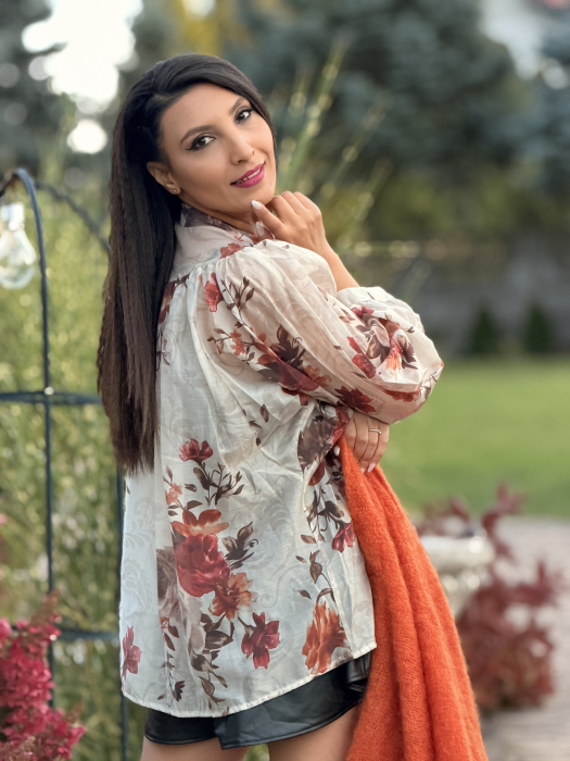 Camasa cu flori si nasturi [4]