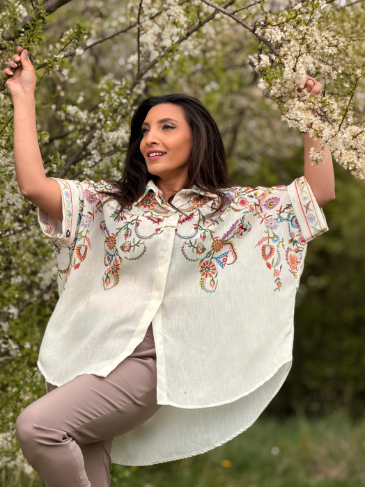 Camasa cu nasturi si broderie florala multicolora tip ornamental [3]