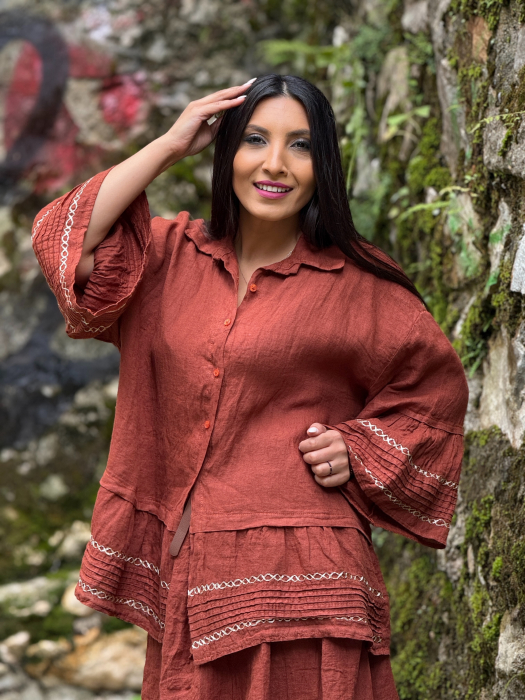 Camasa din in 100% cu broderie [2]