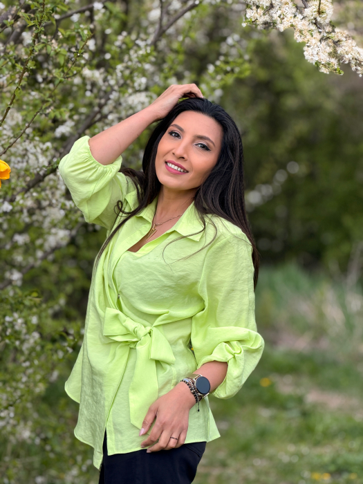 Camasa verde cu nod frontal [4]