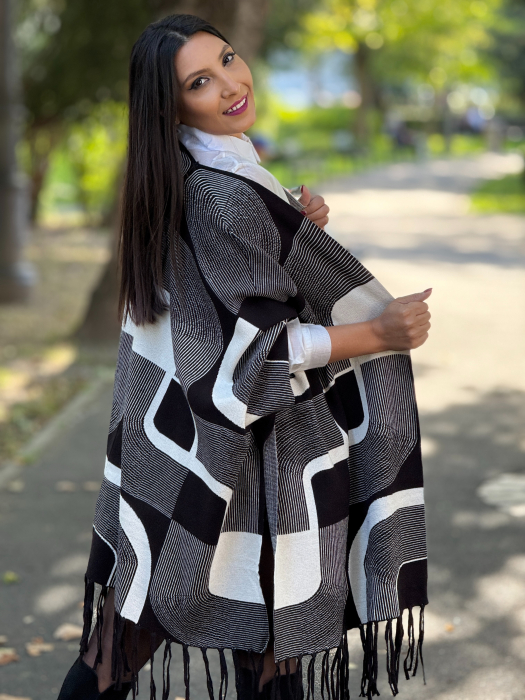 Cardigan cu franjuri [5]