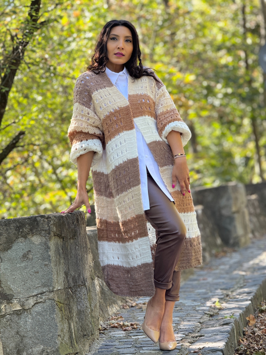Cardigan tricotat in dungi [4]