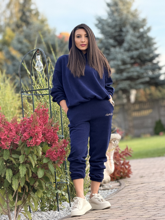 Compleu albastru cu bluza cu gluga [4]
