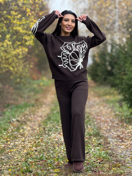 Compleu cu floare mare [1]