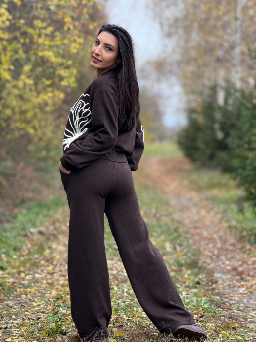 Compleu cu floare mare [4]