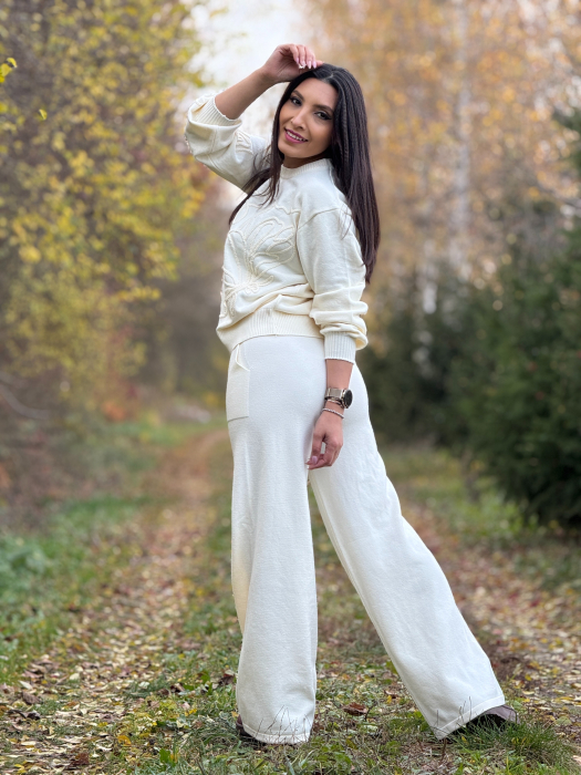 Compleu cu floare mare [4]