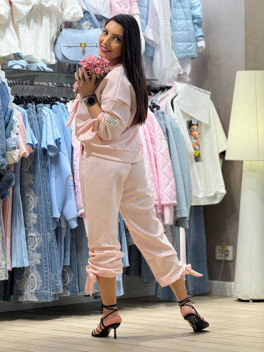 Compleu cu fundita la maneca si glezna [5]