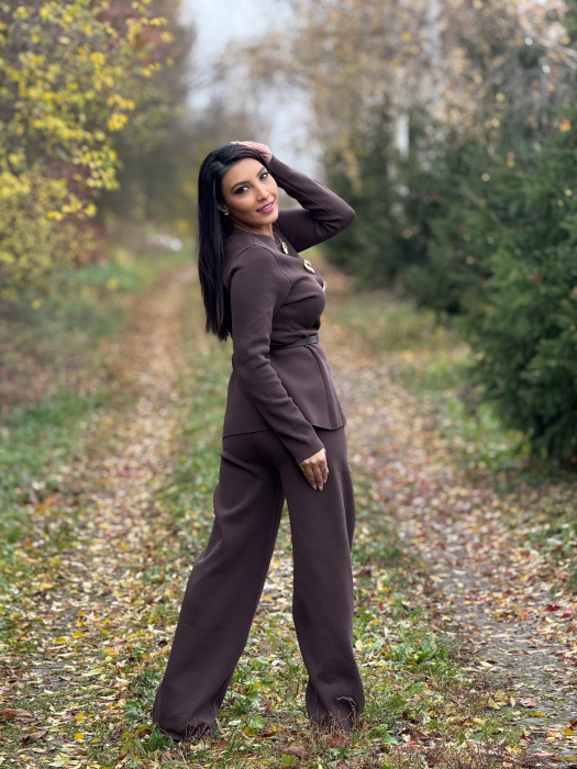 Compleu cu nasturi mari decorativi si curea in talie [5]