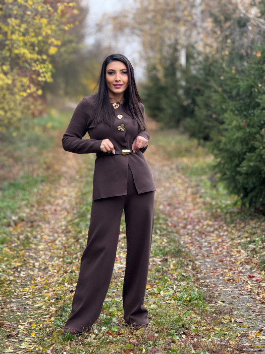 Compleu cu nasturi mari decorativi si curea in talie [1]