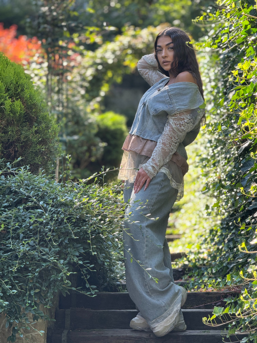 Compleu din jeans cu maneca din dantela [2]