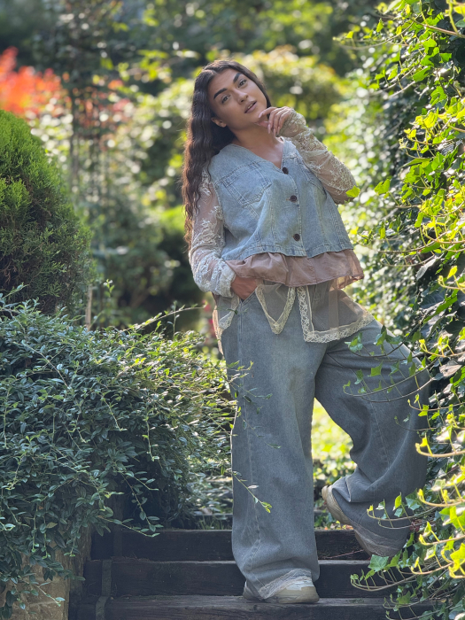 Compleu din jeans cu maneca din dantela [3]