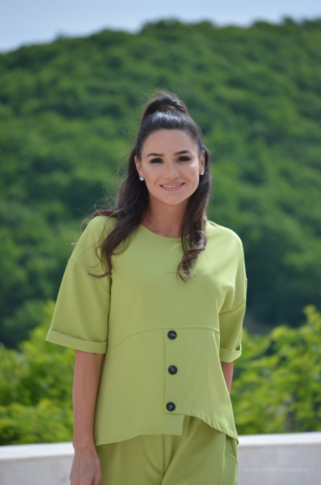 Compleu verde cu bluza cu nasturi [5]