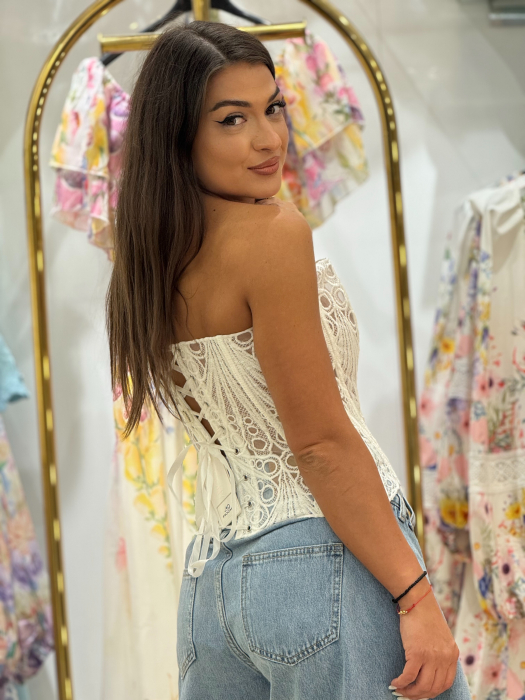 Corset alb cu snur la spate [3]