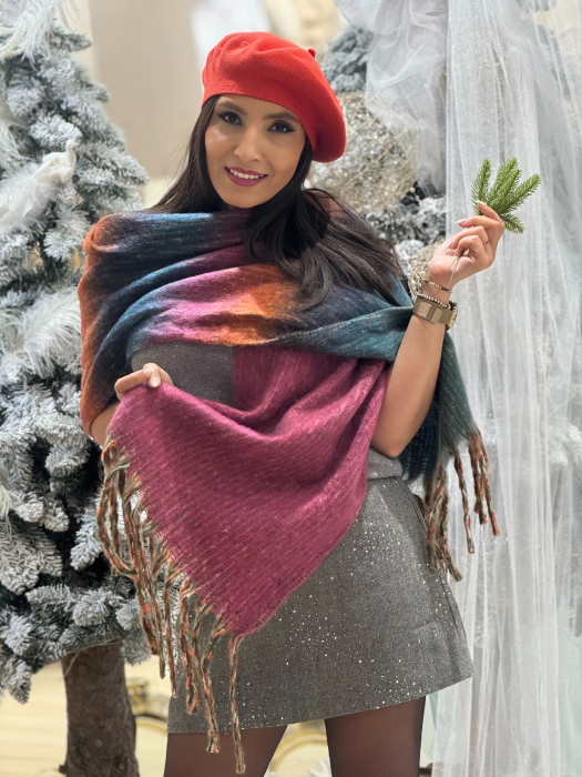 Esarfa colorata cu franjuri [1]