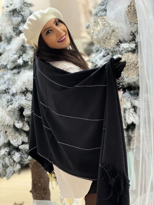 Esarfa cu pietricele aplicate [4]