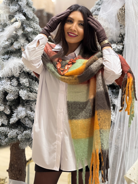 Esarfa in carouri cu franjuri [4]