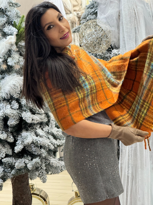 Esarfa in carouri cu insertii sclipici [4]