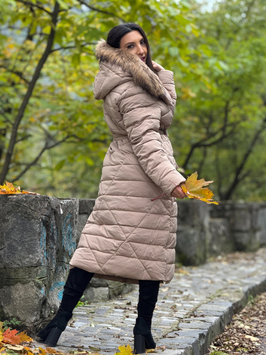 Geaca bej cu blana naturala si cordon [7]