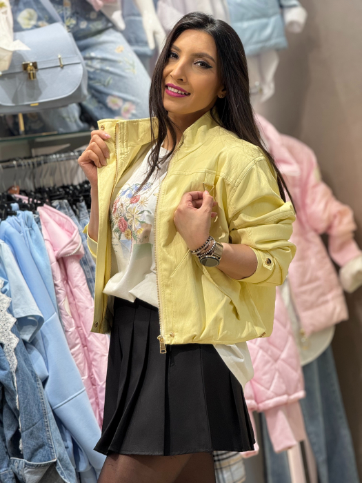 Geaca cu buzunare oblice [3]