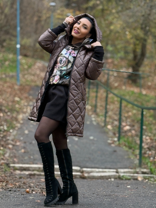 Geaca cu emblema lunga [6]