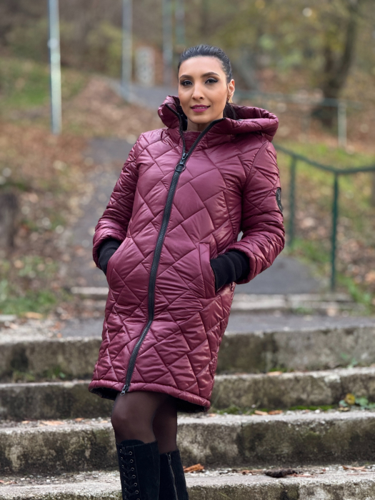 Geaca cu emblema lunga [2]