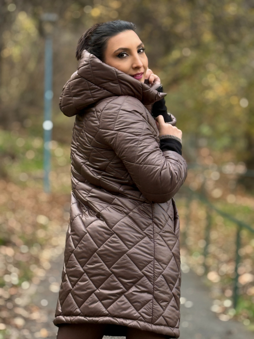 Geaca cu emblema lunga [5]