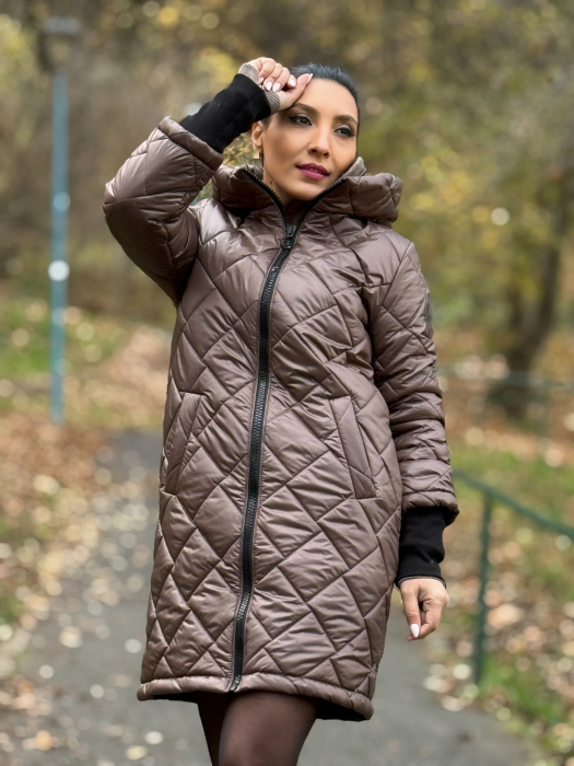 Geaca cu emblema lunga [2]