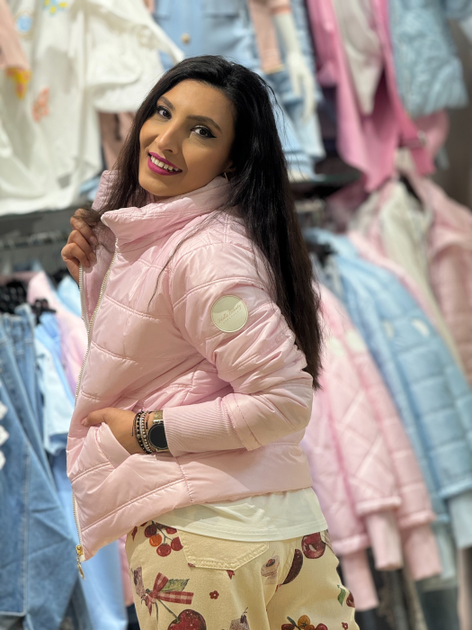 Geaca cu fermoar si detaliu hello beauty [5]