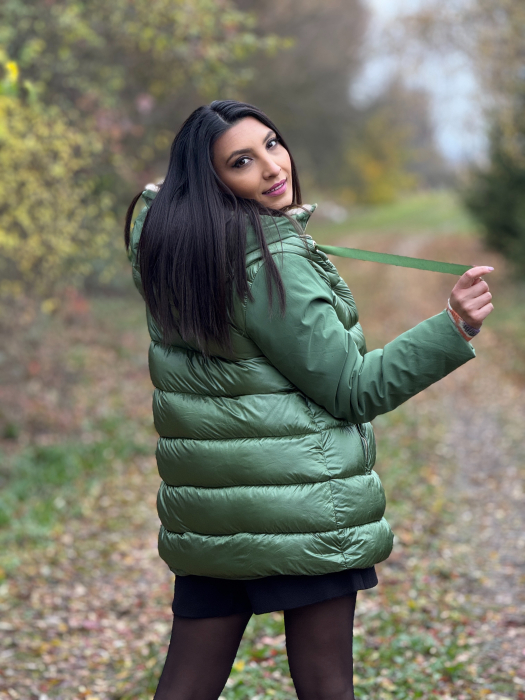 Geaca cu fermoar si gluga imblanita [3]