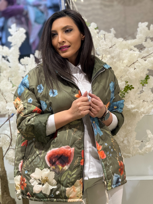 Geaca cu gluga si imprimeu flori [3]